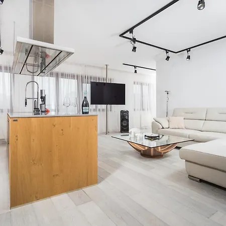 Apartamento Exclusive Business Apartments Near Ice Krakow Congress Centre And Wawel Castle By Inpoint Cracovia