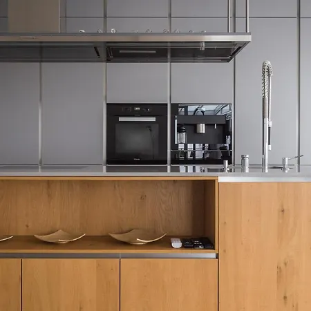 Apartamento Exclusive Business Apartments Near Ice Krakow Congress Centre And Wawel Castle By Inpoint
